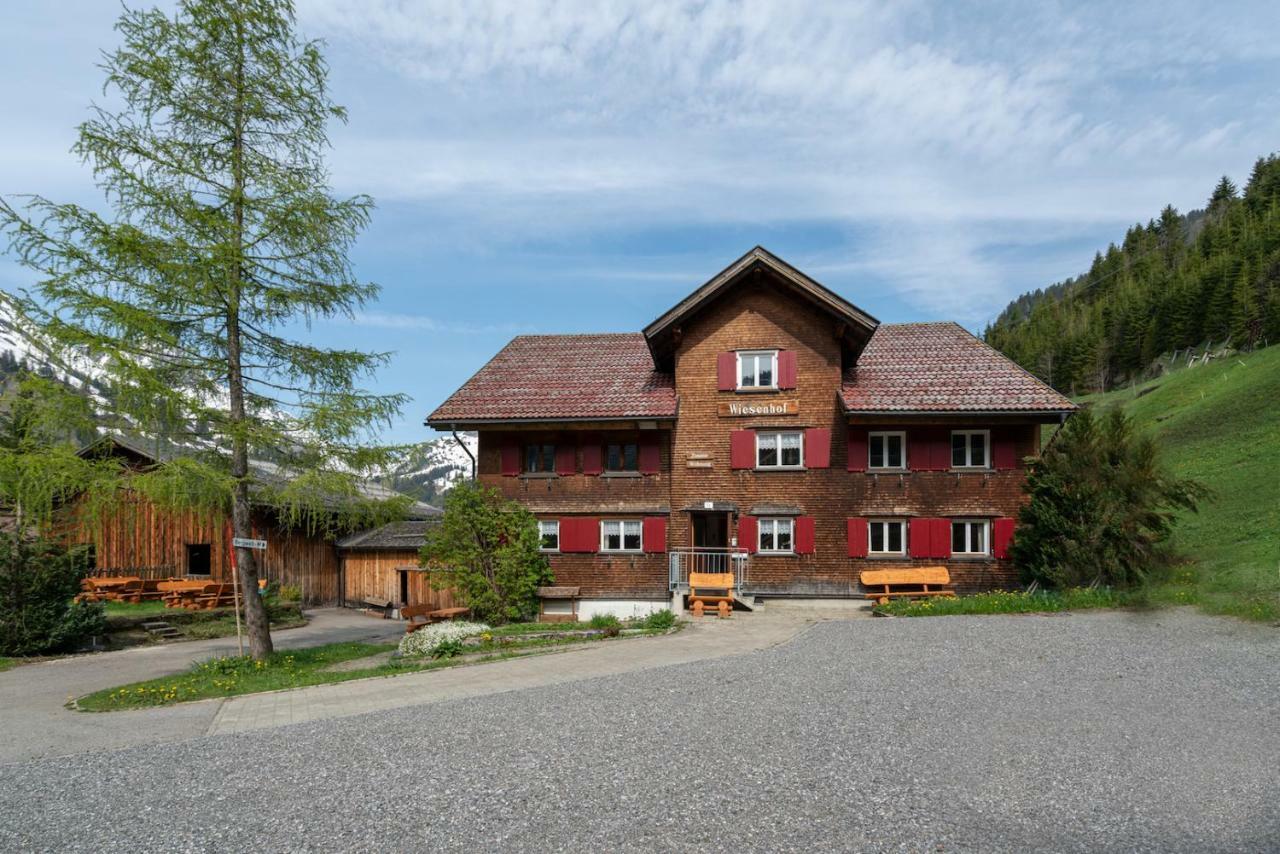 Bergwelt-M - Scheunencamping Schröcken Exteriér fotografie